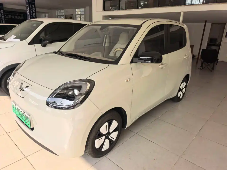 Wuling Motors Hongguang MINIEV 4-Door Advanced 2026