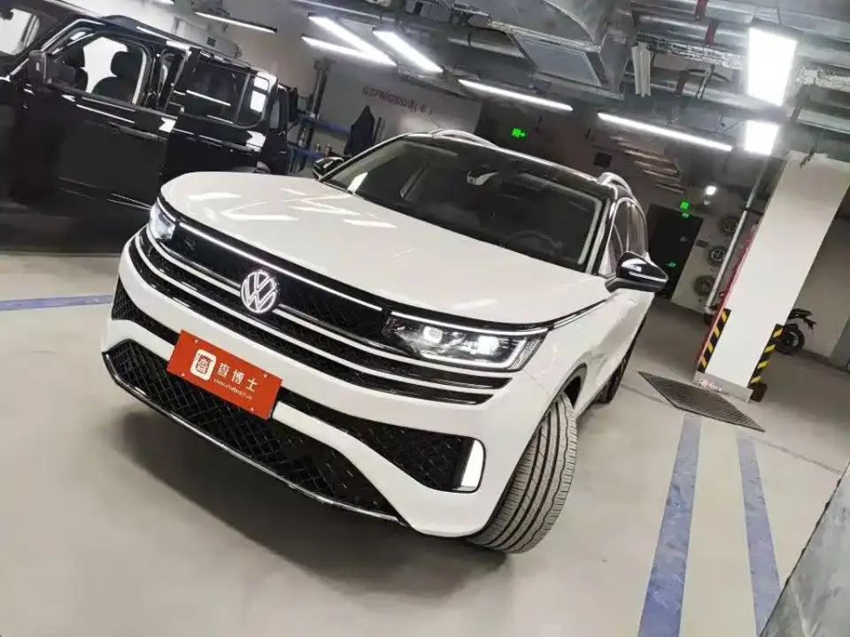 Volkswagen Talagon 380TSI 4WD R-Line Touring 2024