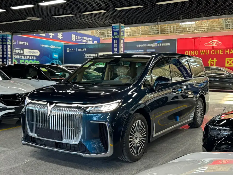 Voyah Auto Voyah Dreamer PHEV 4WD Kunpeng Premium Edition 2026