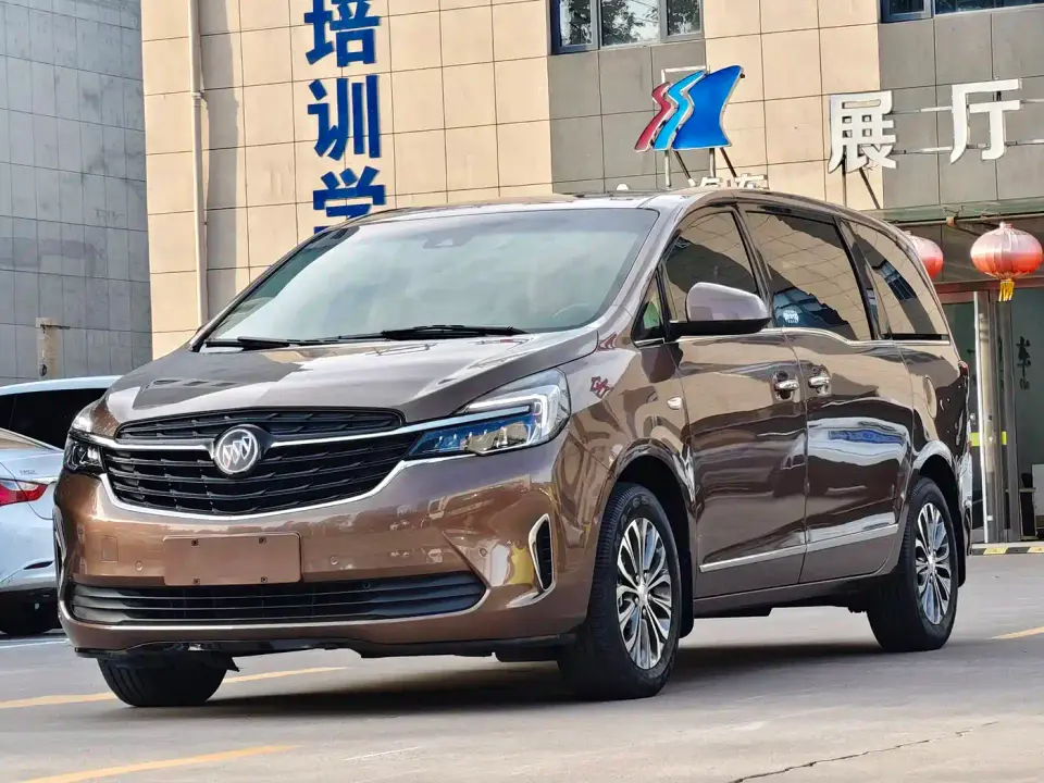 Buick GL8 Land Business Class 652T Smart Luxury 2023