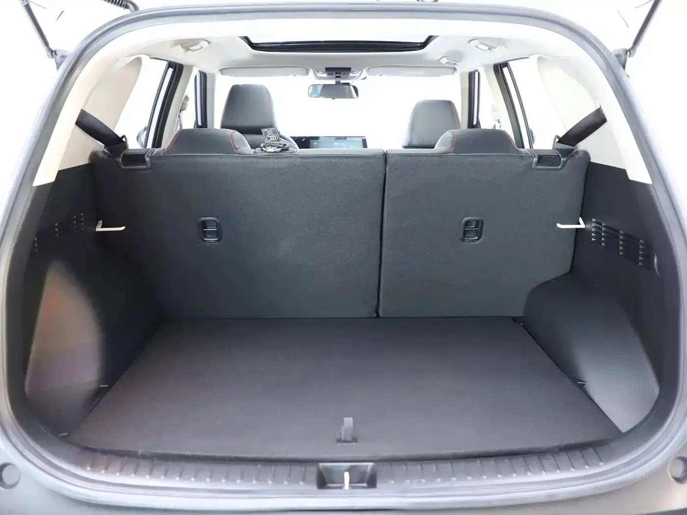 Kia KX3 Smart Run 1.5L CVT Fashion Edition 2023 — фото 17