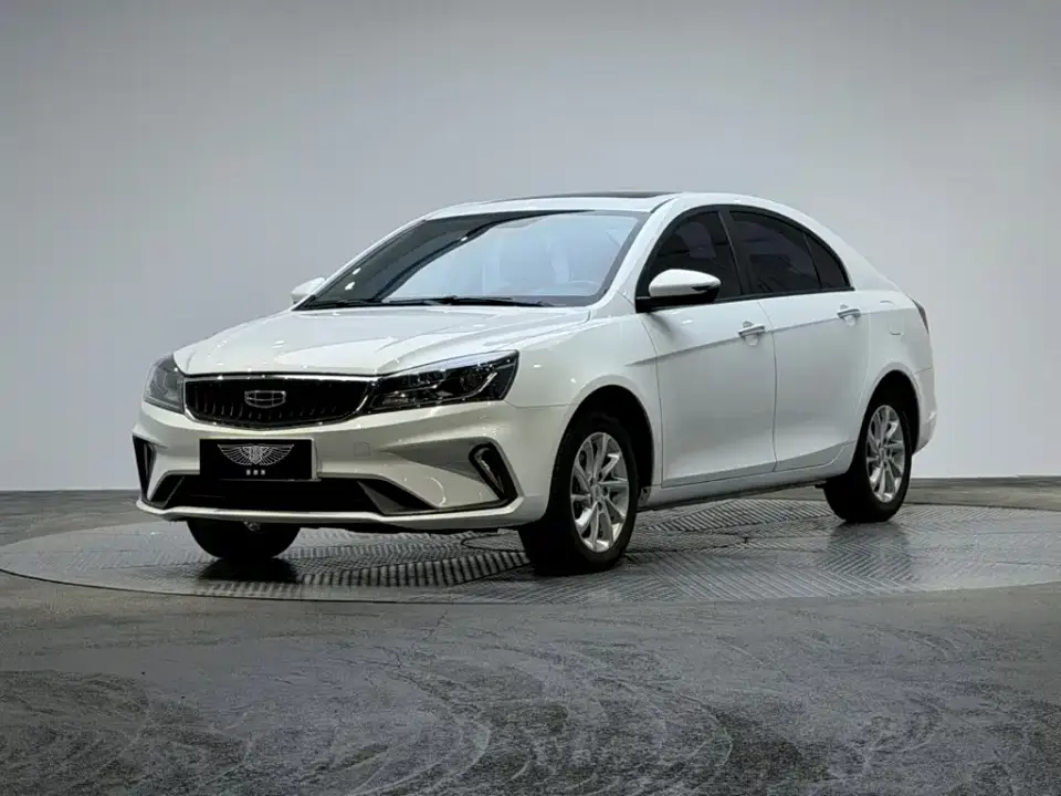 Geely Emgrand UP 1.5L CVT Luxury 2022