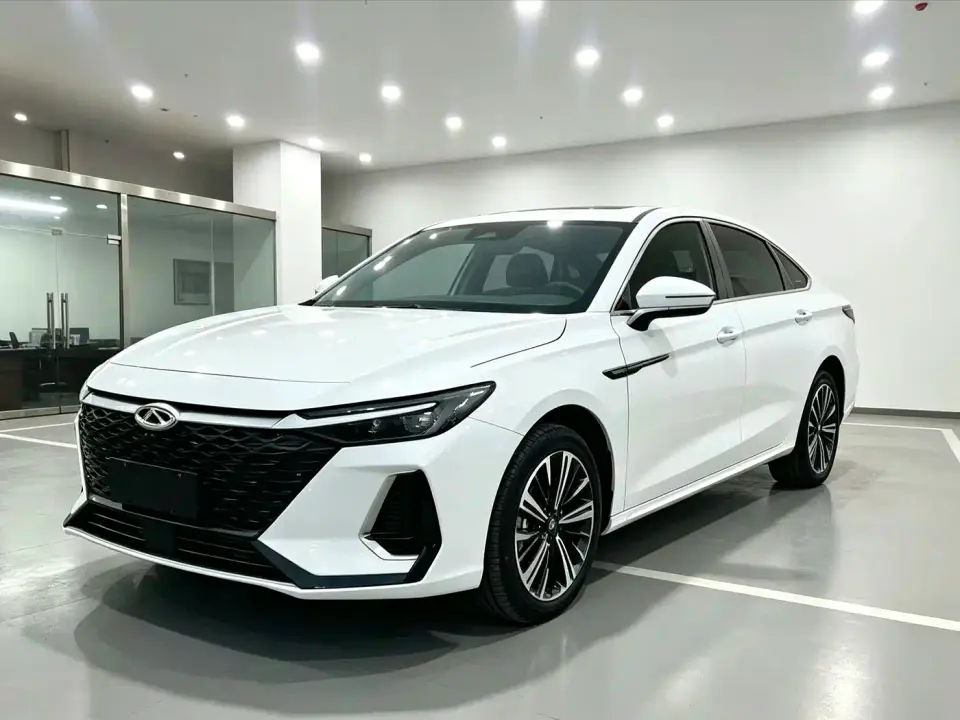 Chery Arrizo 8 1.6T DCT Smart 2024
