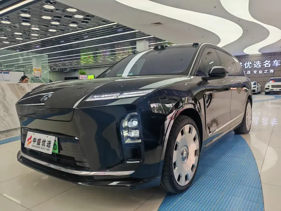 NIO ES8 Base Model 2026