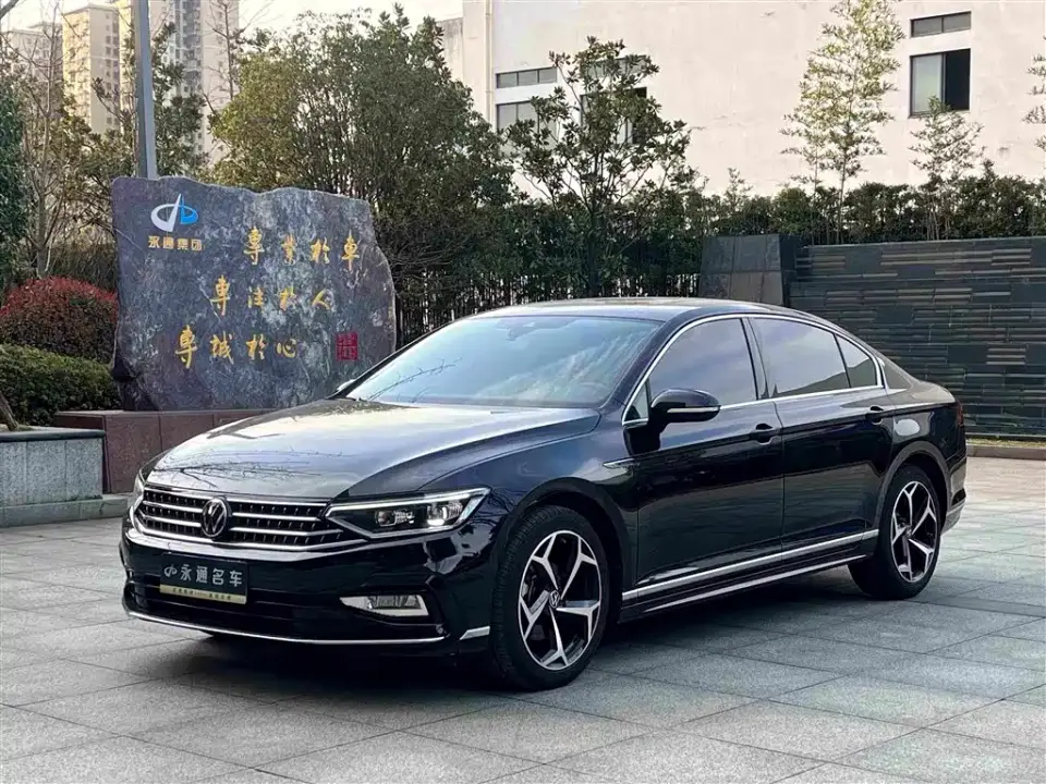Volkswagen Magotan Model 2 Million Commemorative Edition 330TSI DSG Luxury 2023