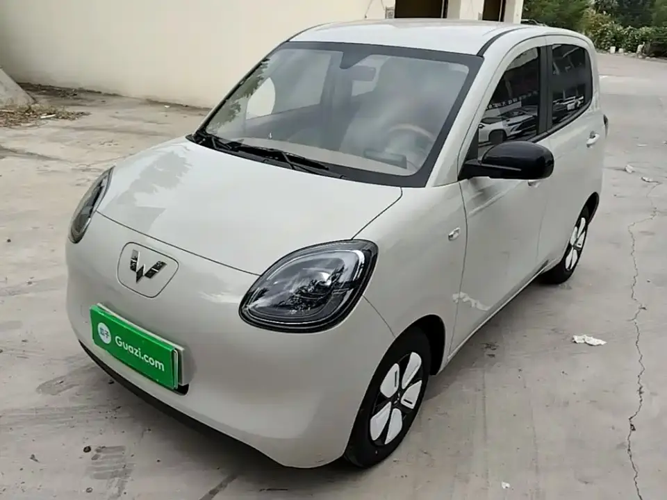 Wuling Motors Hongguang MINIEV 4-Door Advanced 2025