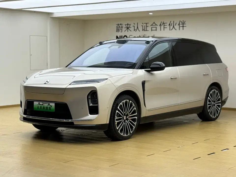 NIO ES8 Base Model 2025