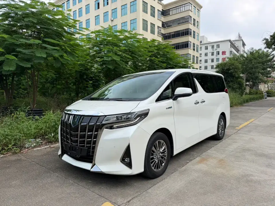 Toyota Alphard Hybrid 2.5L Gold Special Edition 2020