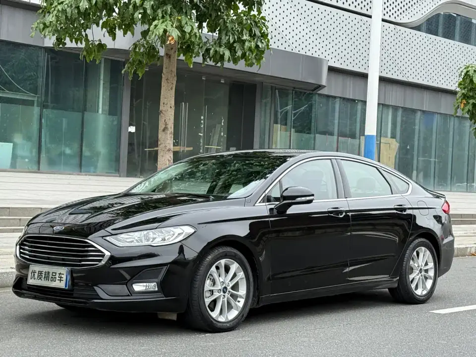 Ford Mondeo EcoBoost 180 Fashion 2021