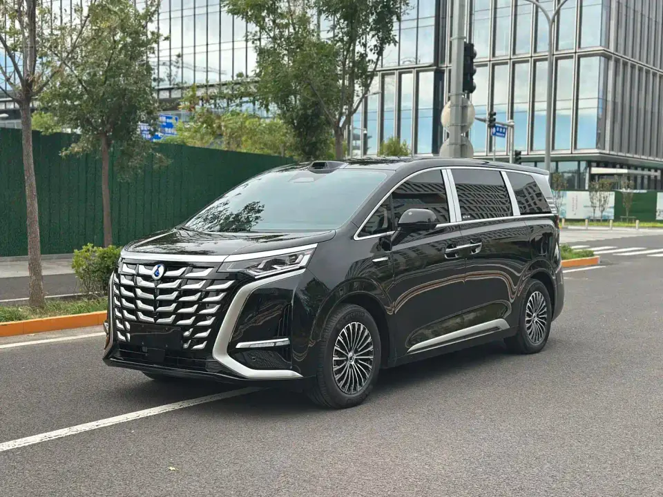 Denza D9 DM-i Smart Drive Edition 1020 AWD Premium 2026