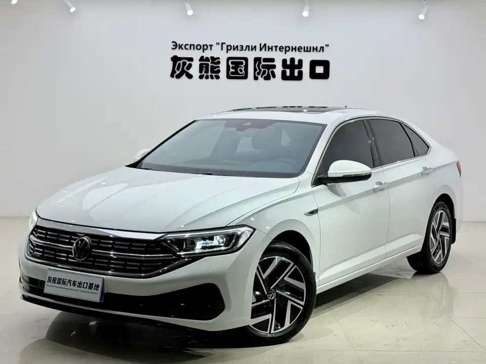Volkswagen Sagitar Model Year 280TSI DSG Surpass Edition 2023