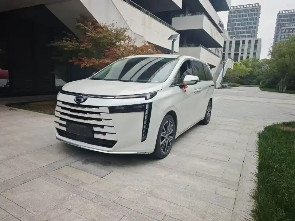 GAC Trumpchi E8 Glory Series 2.0L Glory Edition 2025