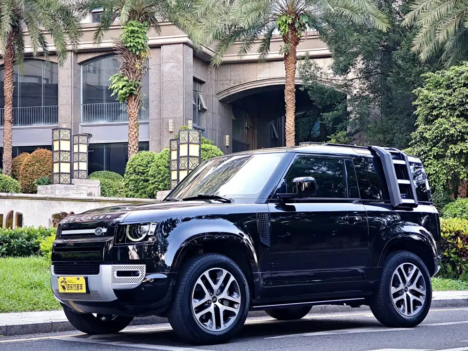 Land Rover Defender Facelift 90 3.0T P400 XS 2023