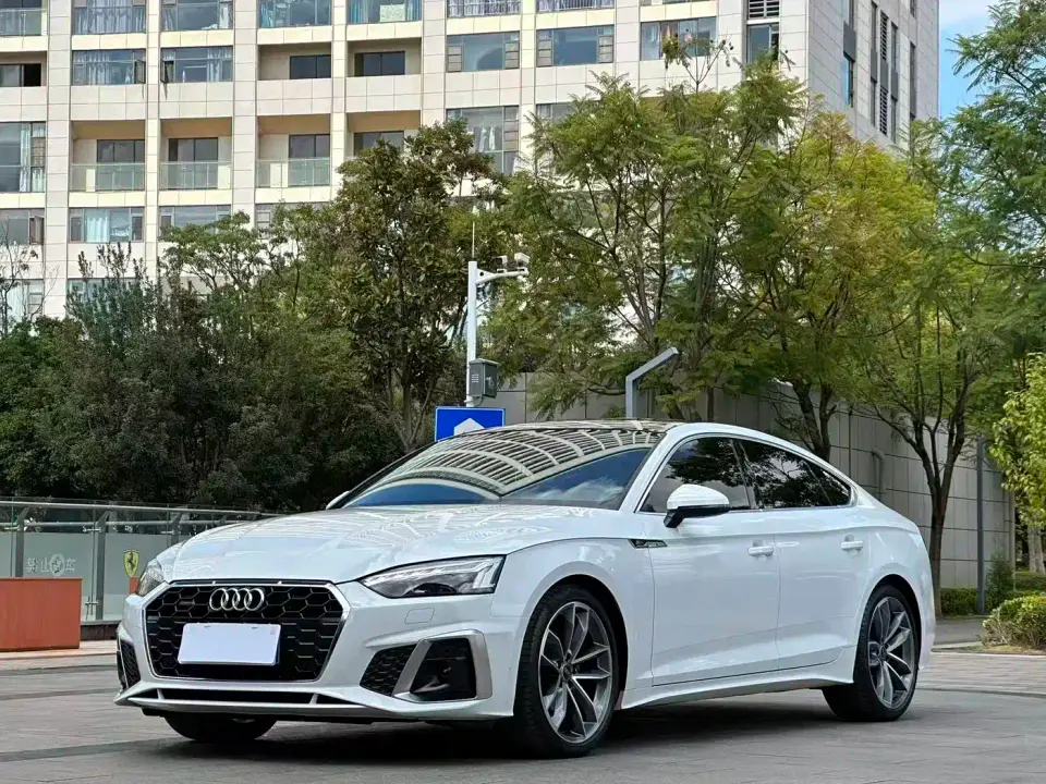 Audi A5 (Import) Sportback 40 TFSI quattro Luxury Dynamic 2021