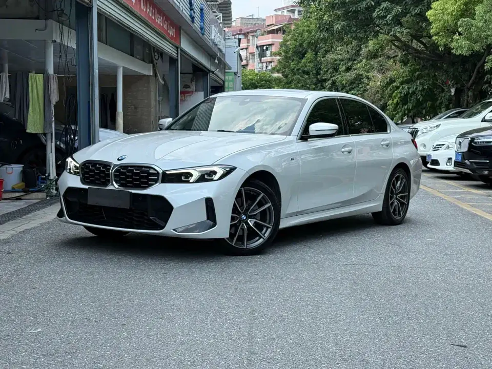 BMW 3 Series 325i M Sport Package 2025