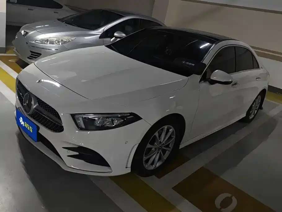 Mercedes-Benz A-Class A 200 L Sport Sedan Fashion Edition 2021
