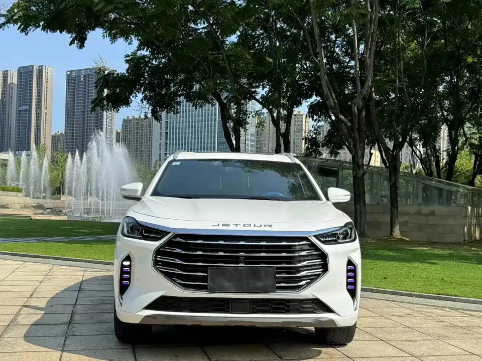 Jetour X70 PLUS 1.6T DCT Di PRO+ 7-seater 2022