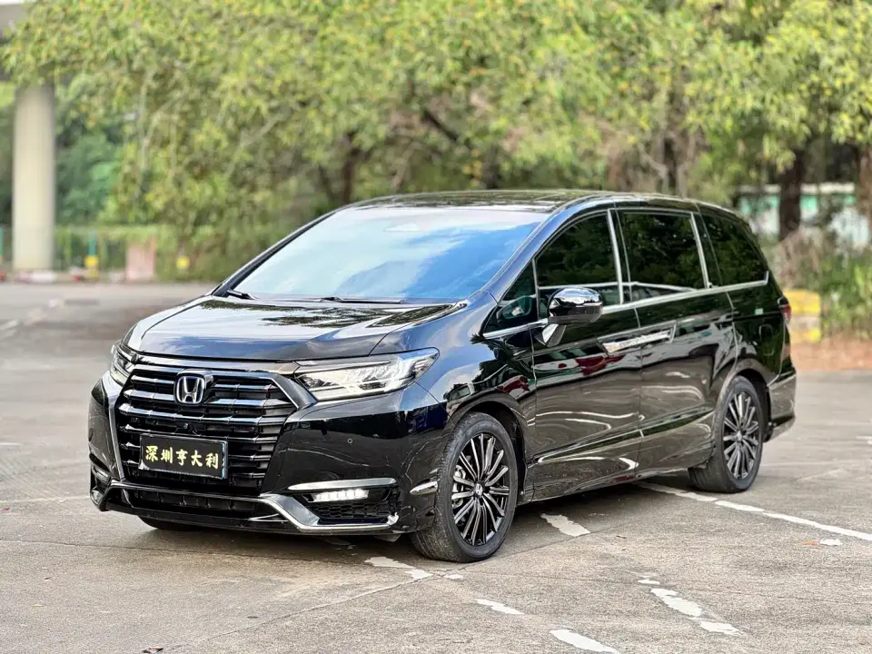 Honda Elysion 2.0L e:HEV Luxury Edition 2024