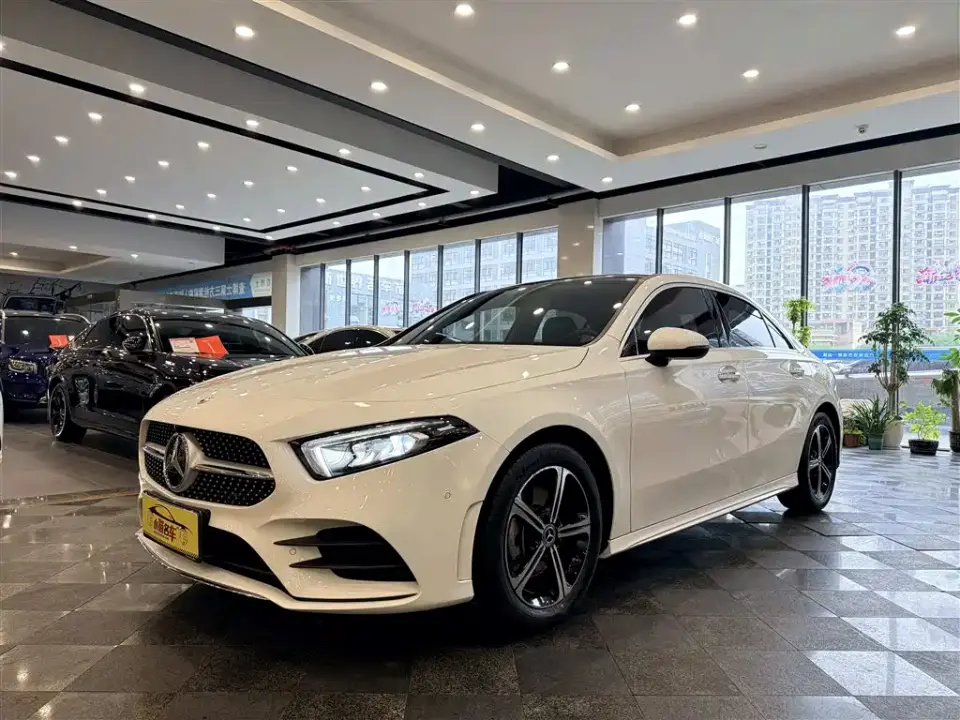 Mercedes-Benz A-Class Facelift III A 200 L Sport Sedan Fashion 2023