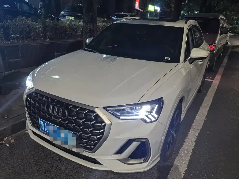 Audi Q3 quattro 45th Anniversary Edition 35TFSI Fashion Elegance 2025