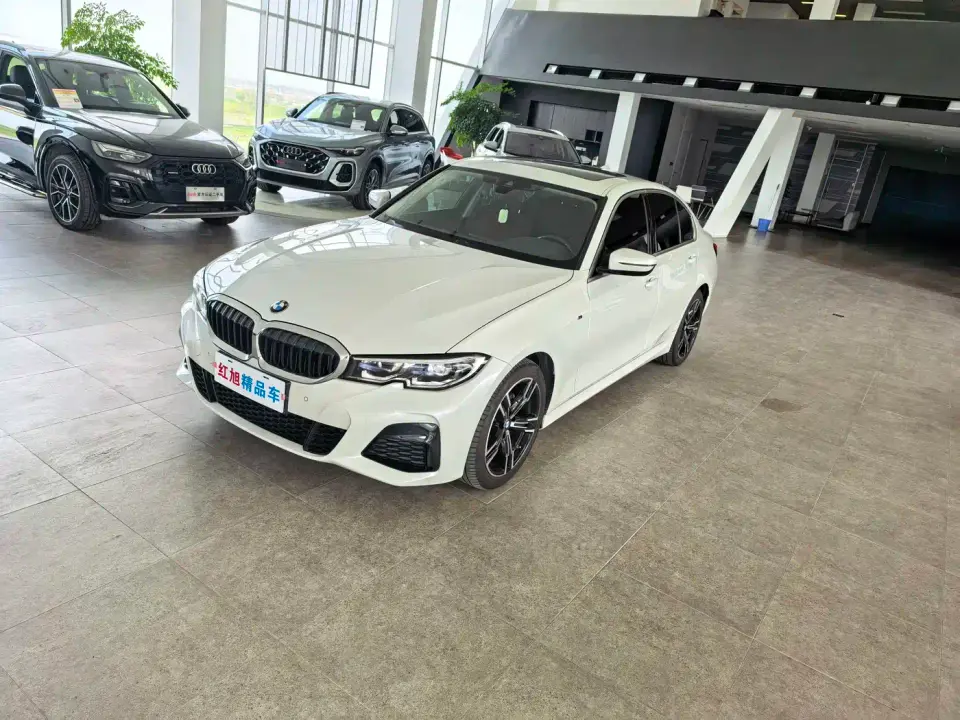 BMW 3 Series 325i M Sport Package 2022