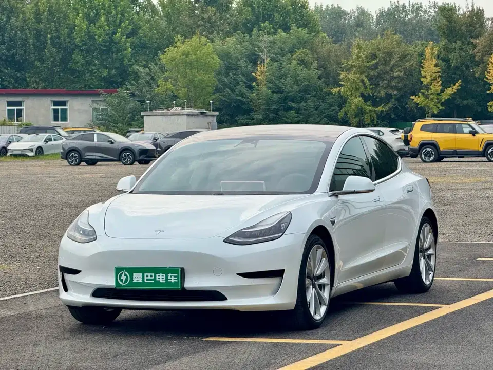 Tesla Model 3 Standard Range Rear-Wheel Drive Upgrade 2020