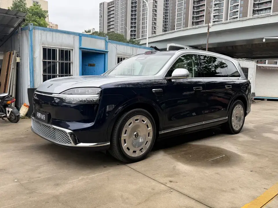AITO Wenjie AITO M9 2026