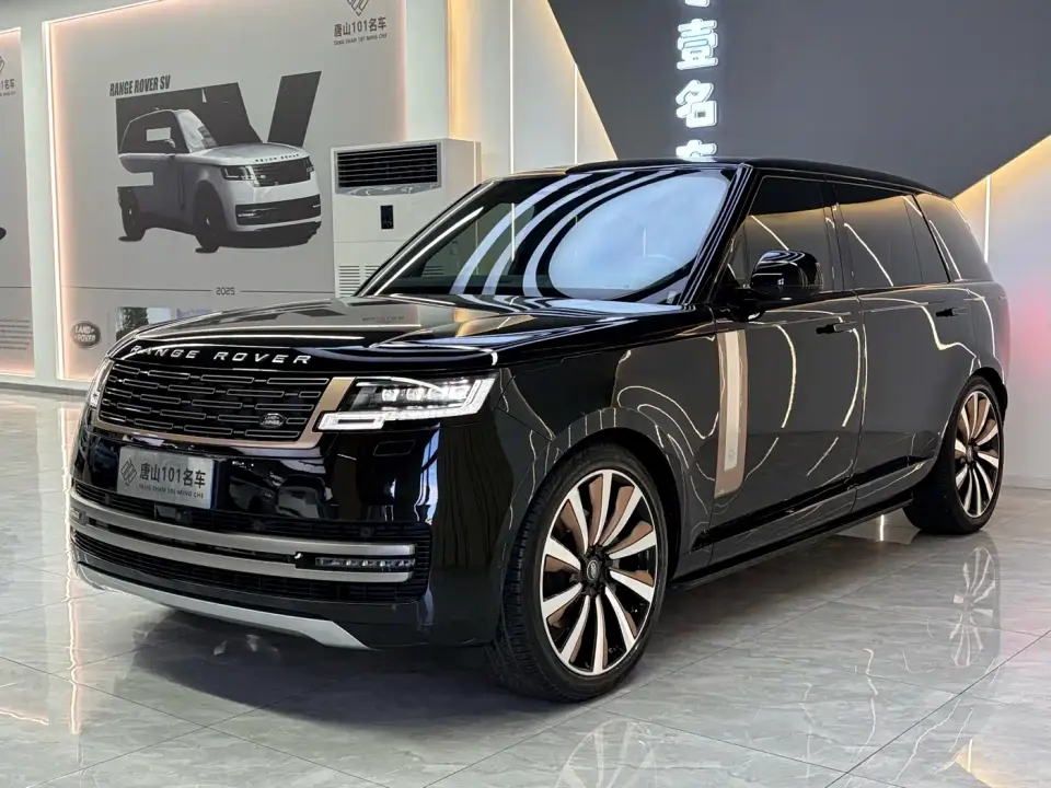 Land Rover Range Rover 3.0 L6 400PS Golden Age Extended 7-Seater 2024