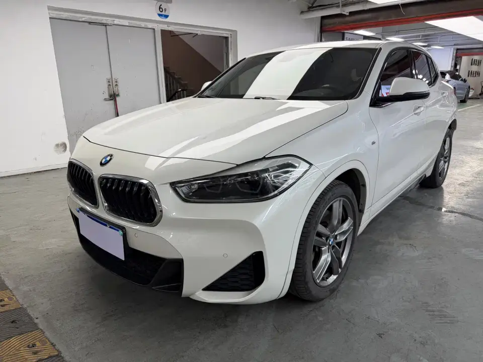 BMW X2 sDrive25i Leading M Sport Package 2021