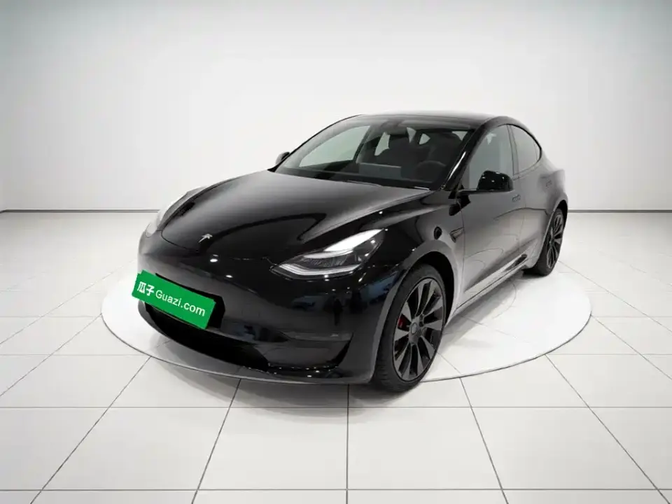 Tesla Model Y Rear-Wheel Drive Edition 2023