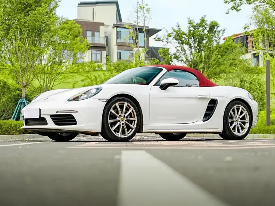 Porsche 718 Boxster 2.0T 2022