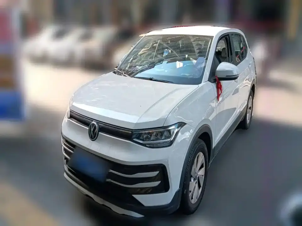 Volkswagen Tharu Model Rising Star 1.5L Advance Edition 2025