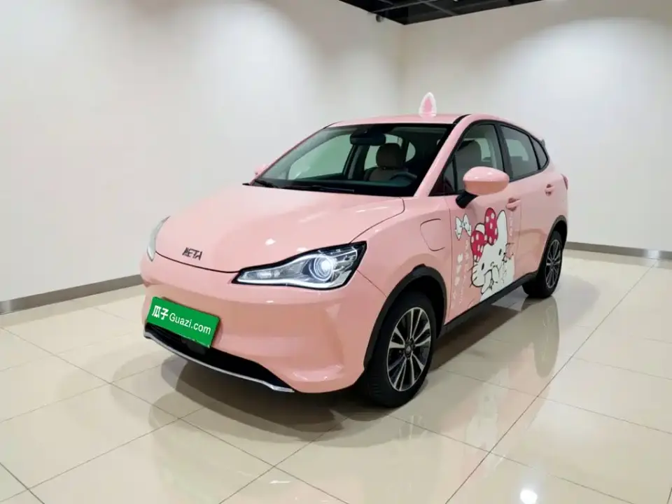 Neta Nezha V Trend 400 Lite Pink Custom Edition 2022
