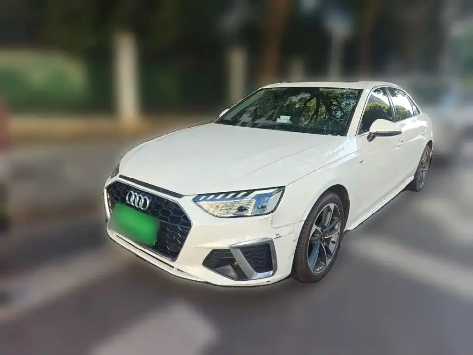 Audi A4L 40 TFSI Fashion Dynamic 2022
