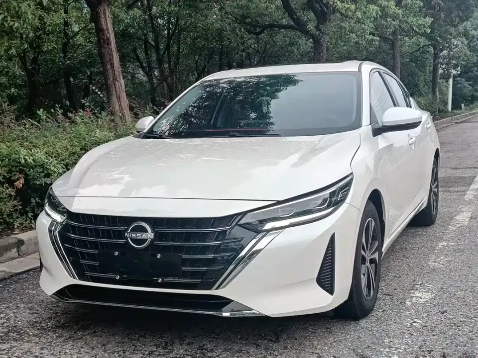Nissan Sylphy 1.6L CVT Deluxe Edition 2025