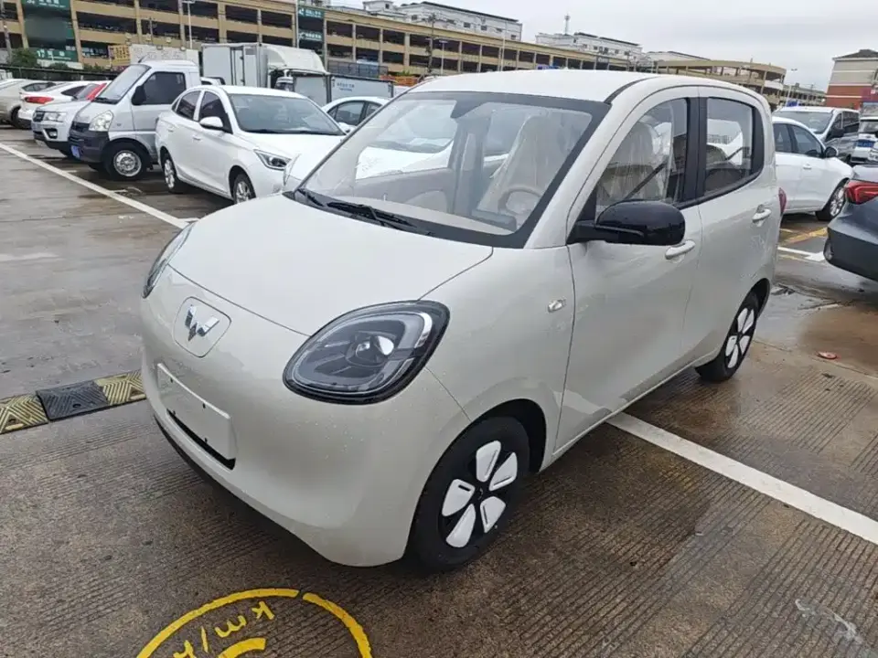 Wuling Motors Hongguang MINIEV 4-Door Advanced 2026