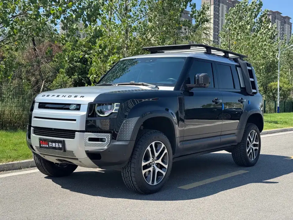 Land Rover Defender 110 P400 Dark Special Edition 2021