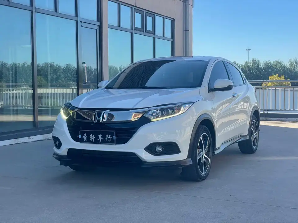 Honda Vezel 1.5L CVT Phantom Night Pioneer Edition 2022