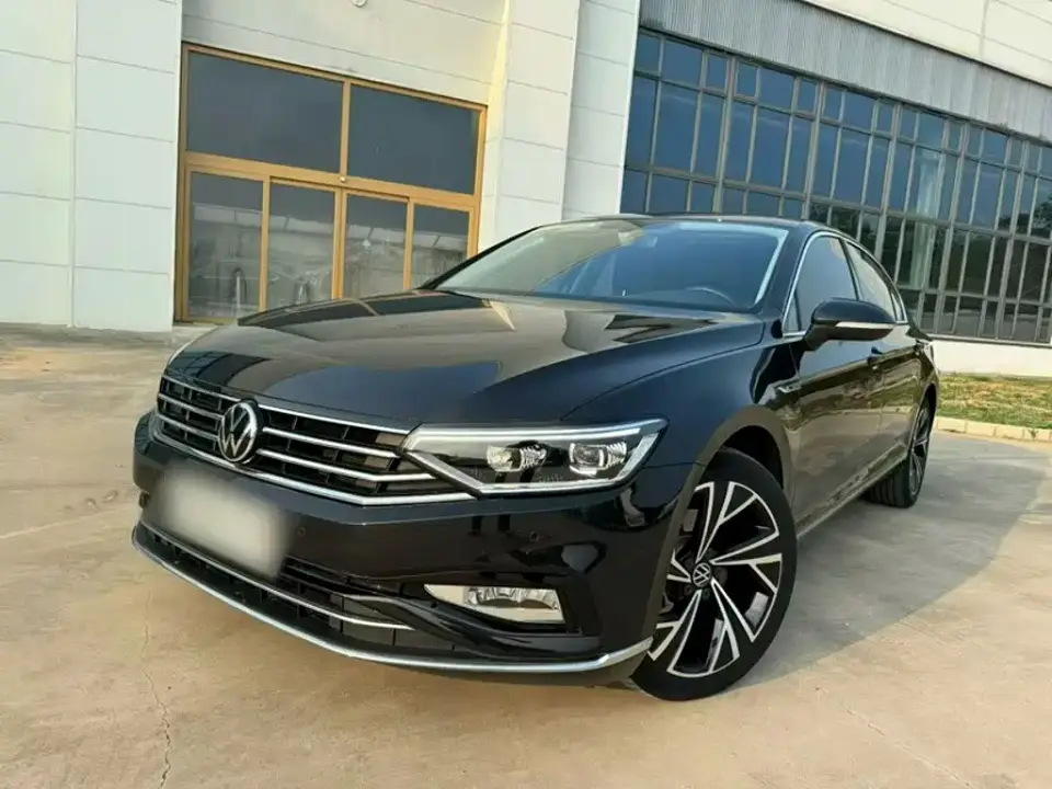 Volkswagen Magotan 330TSI DSG Luxury 2022