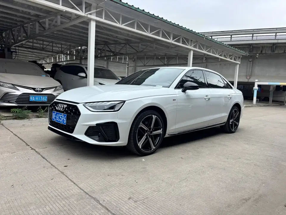 Audi A4L 40 TFSI Luxury Dynamic 2024