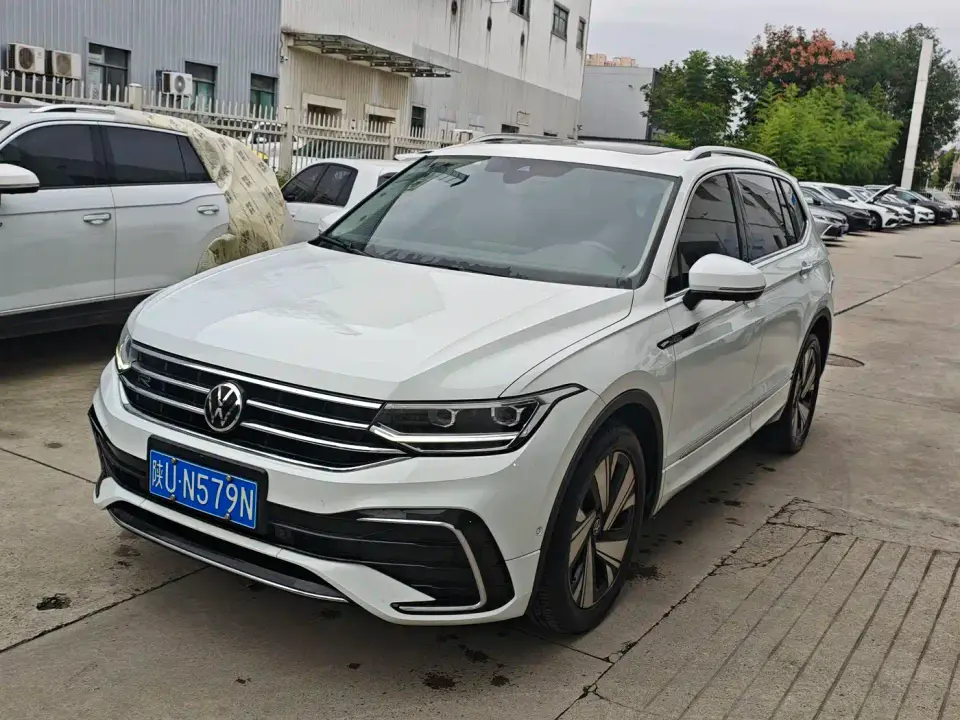 Volkswagen Tiguan L Facelift 380TSI Auto 4WD R-Line Cross Enjoy Edition 7-Seater 2023