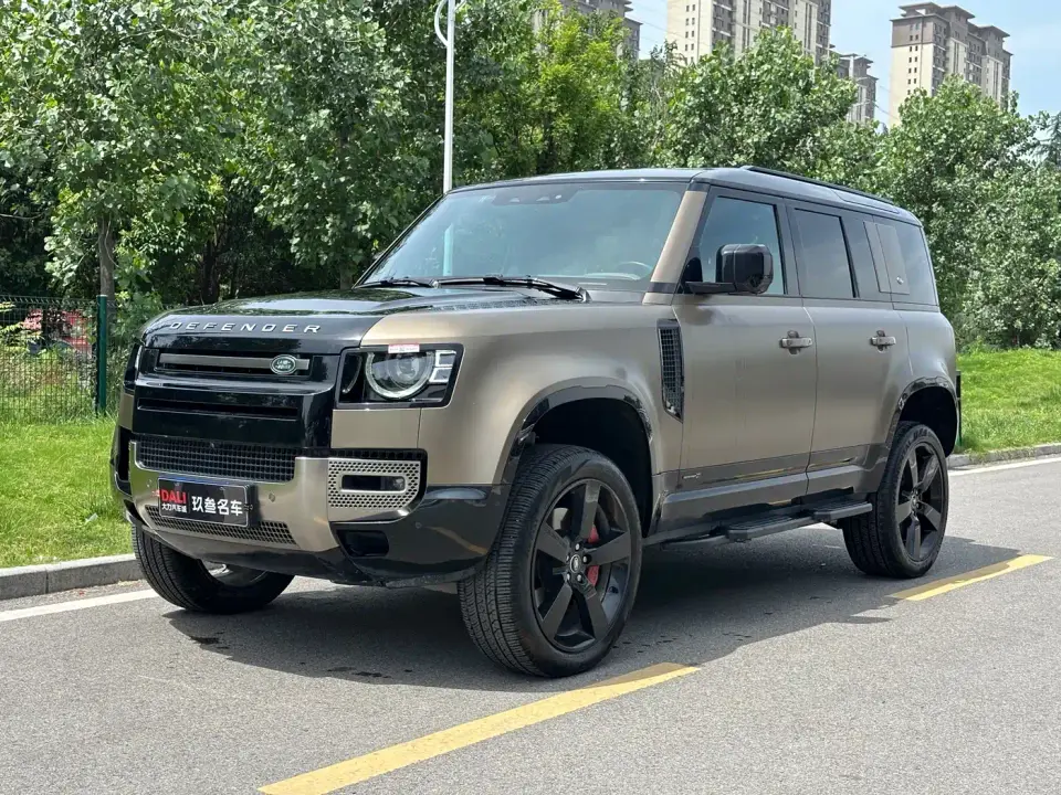 Land Rover Defender 110 P400 X 2022