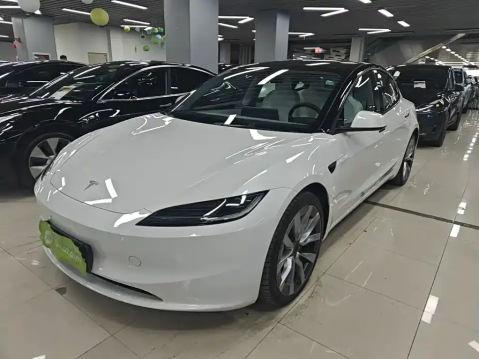 Tesla Model 3 Long Range All-Wheel Drive 2024