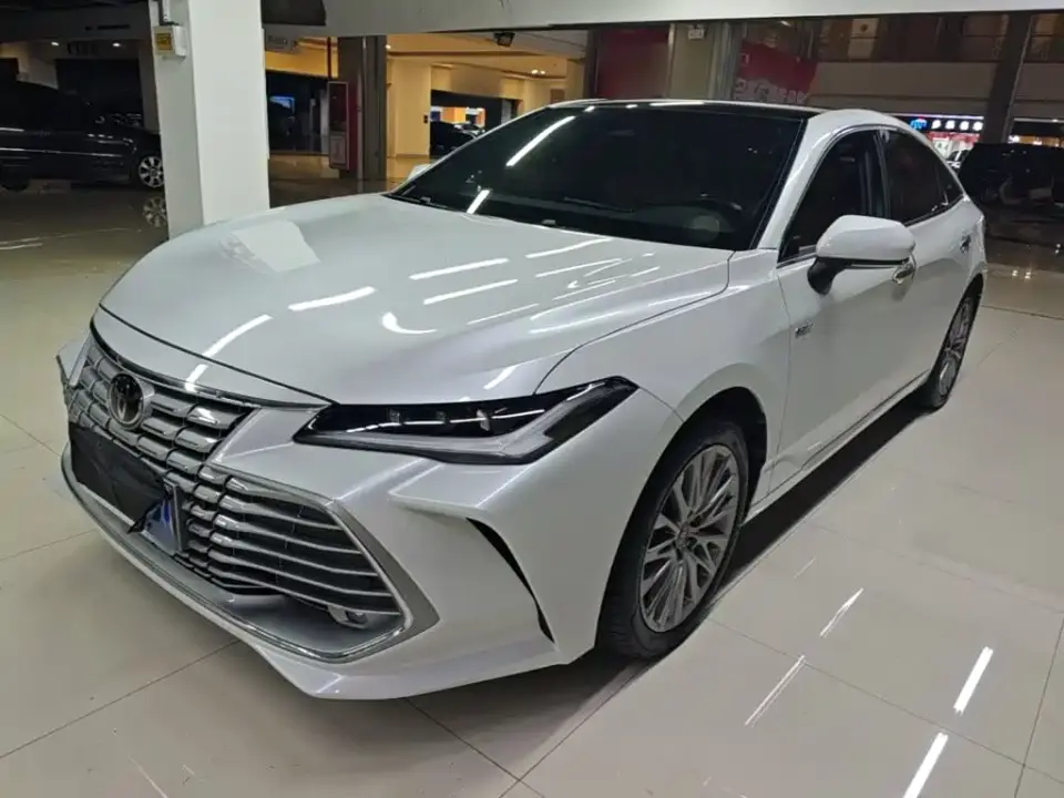 Toyota Avalon Hybrid 2.0L Luxury Edition 2025
