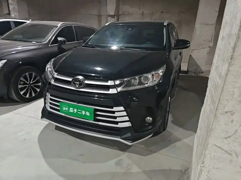 Toyota Highlander 2.0T AWD Luxury 7-Seater 2021