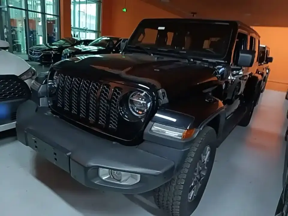 Jeep Wrangler 4xe 4-Door 2.0T 4xe Sahara Launch Edition 2021