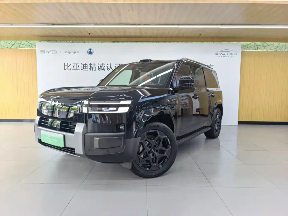 Fangchengbao Titanium 7 AWD Base Model 2025