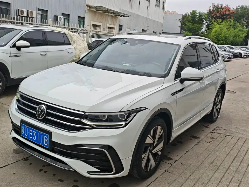 Volkswagen Tiguan L Facelift 380TSI Auto 4WD R-Line Cross Enjoy Edition 7-Seater 2023