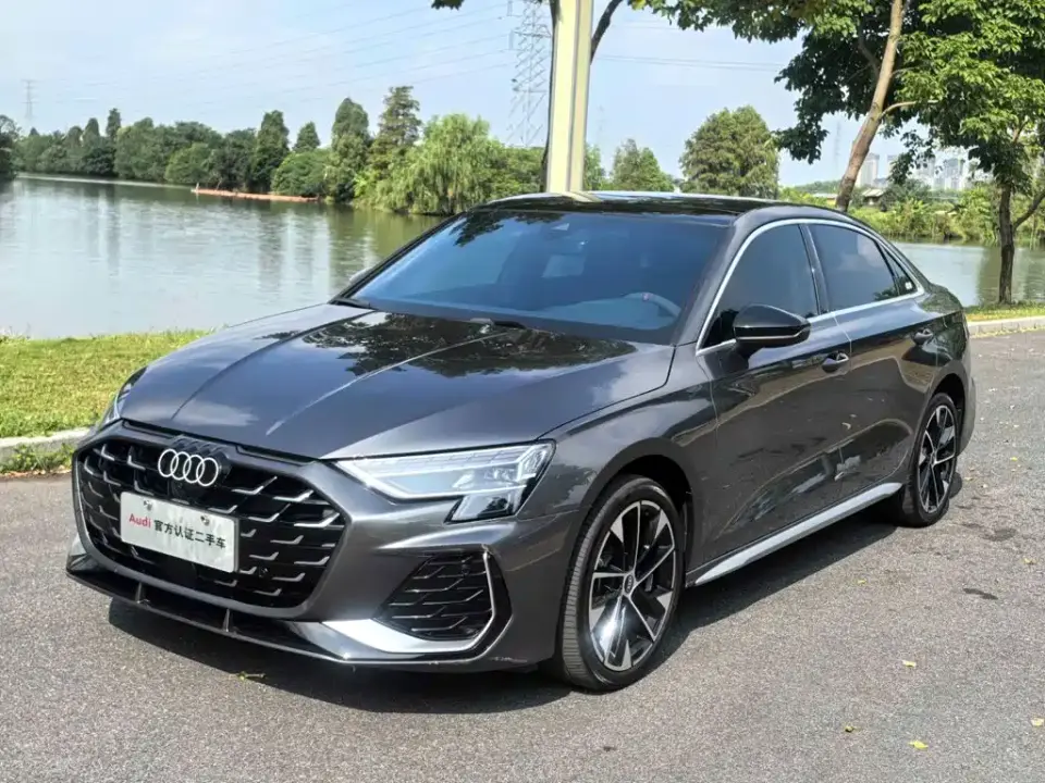 Audi A3 A3L Limousine 35TFSI Flying Premium 2025