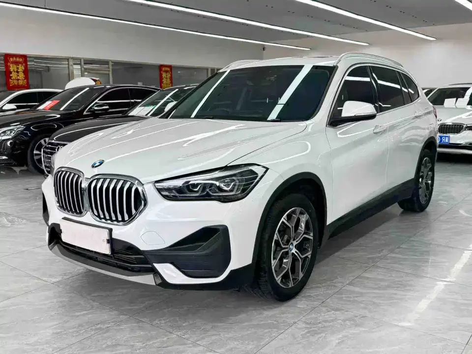 BMW X1 sDrive25Li Leading 2022